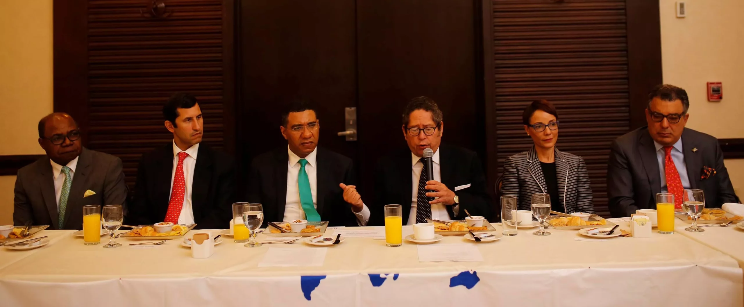 interviene-el-presidente-de-la-mancomunidad-en-rd-fernando-gonzalez