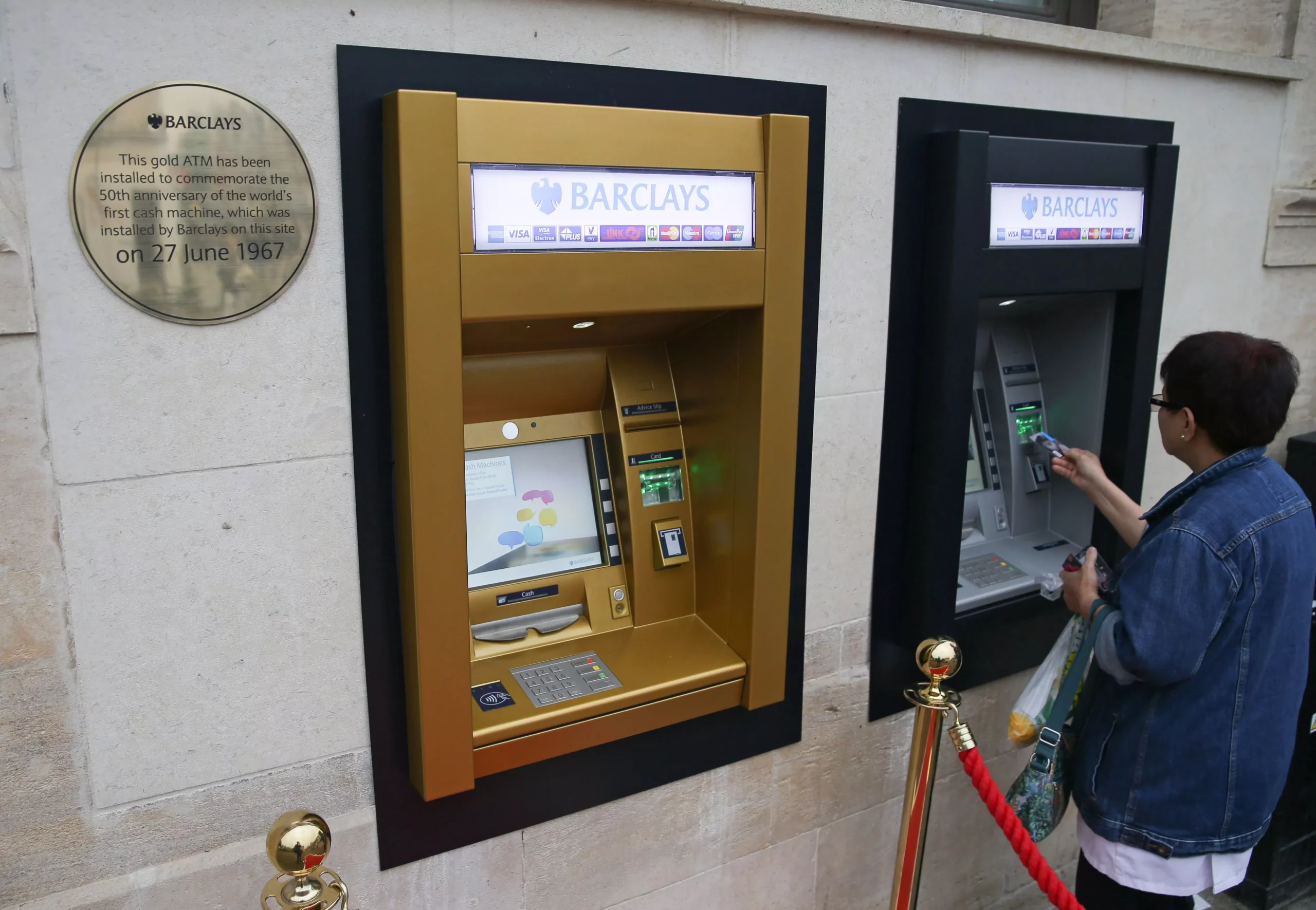 BRITAIN-BANKING-ANNIVERSARY