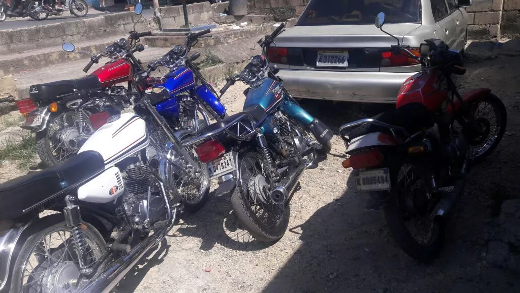 motos