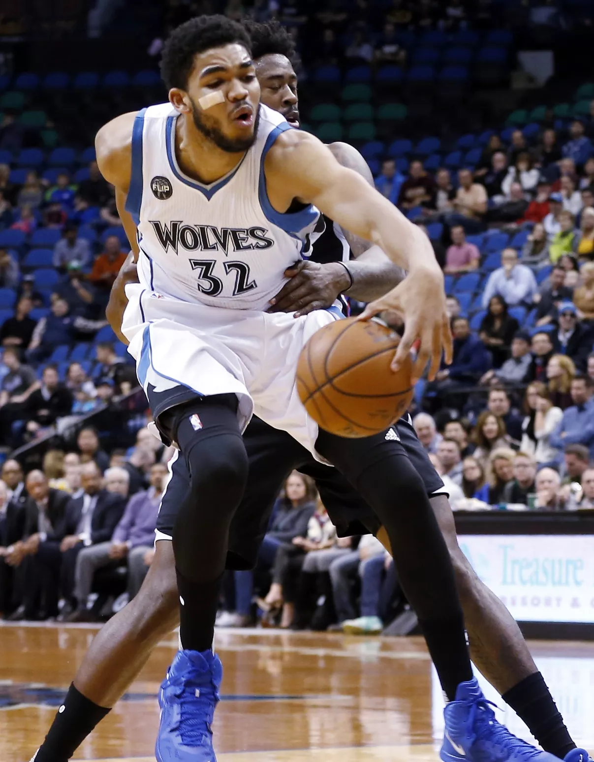 DeAndre Jordan, Karl-Anthony Towns