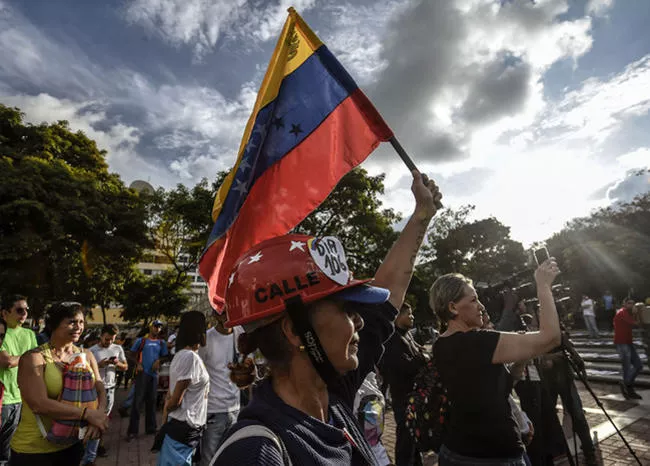 venezuela_consulta_popular_afp_