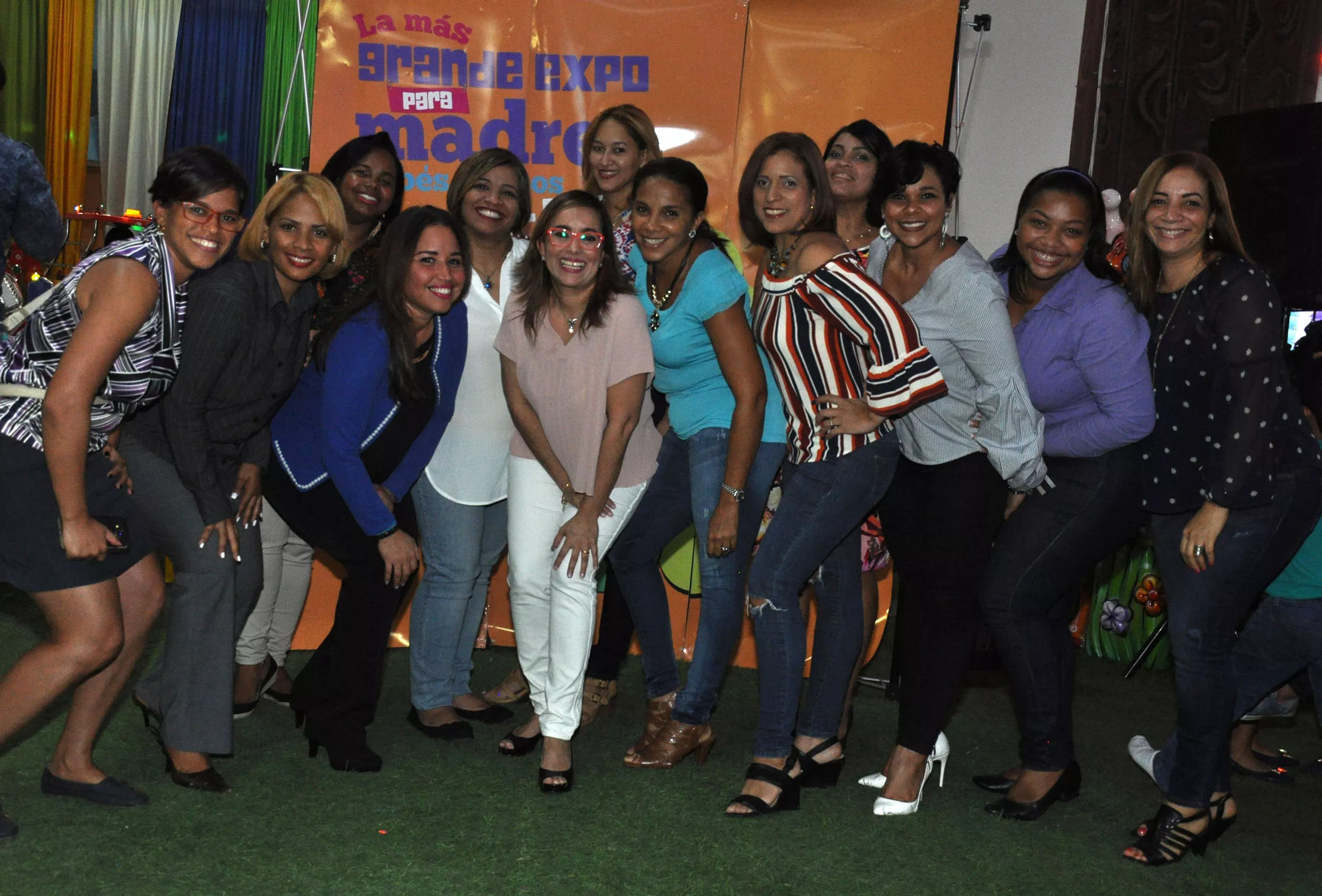 foto-9-algunos-integrantes-del-equipo-organizador-de-la-feria