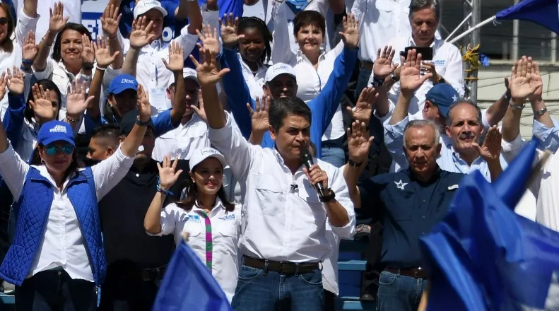 HONDURAS-ELECTIONS-HERNANDEZ-RALLY