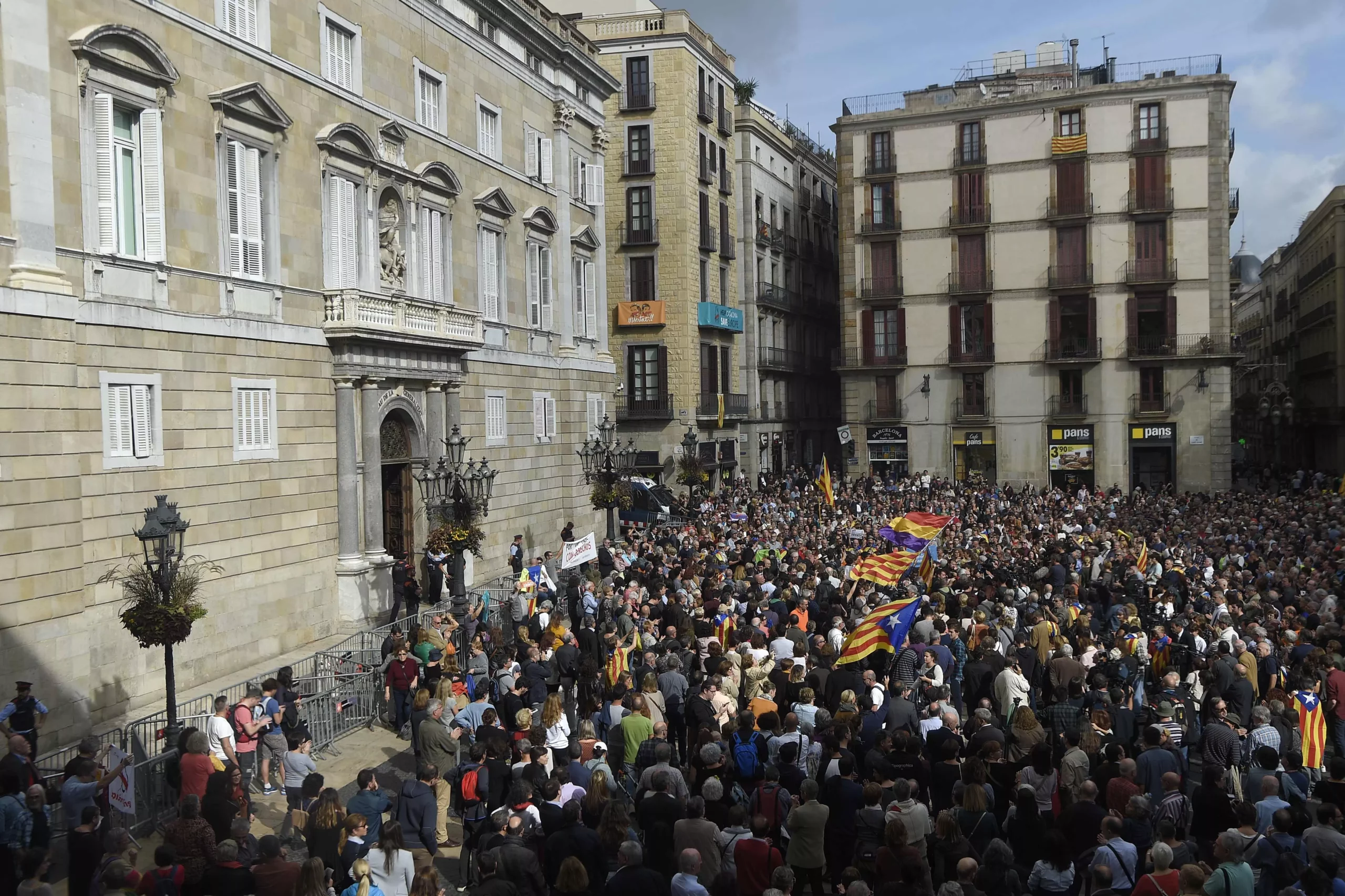 SPAIN-CATALONIA-POLITICS-DEMO