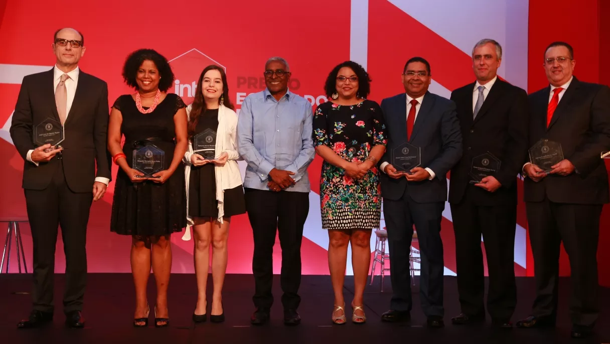 jose-luis-de-ramon-miosotis-rivas-katherine-motyka-rolando-m-guzman-esther-hernandez-alexis-vidal-rafael-antonio-fonseca-y-magin-javier-diaz