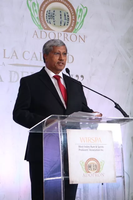 komal-samaroo-presidente-de-la-asociacion-de-productores-de-ron-del-caribe