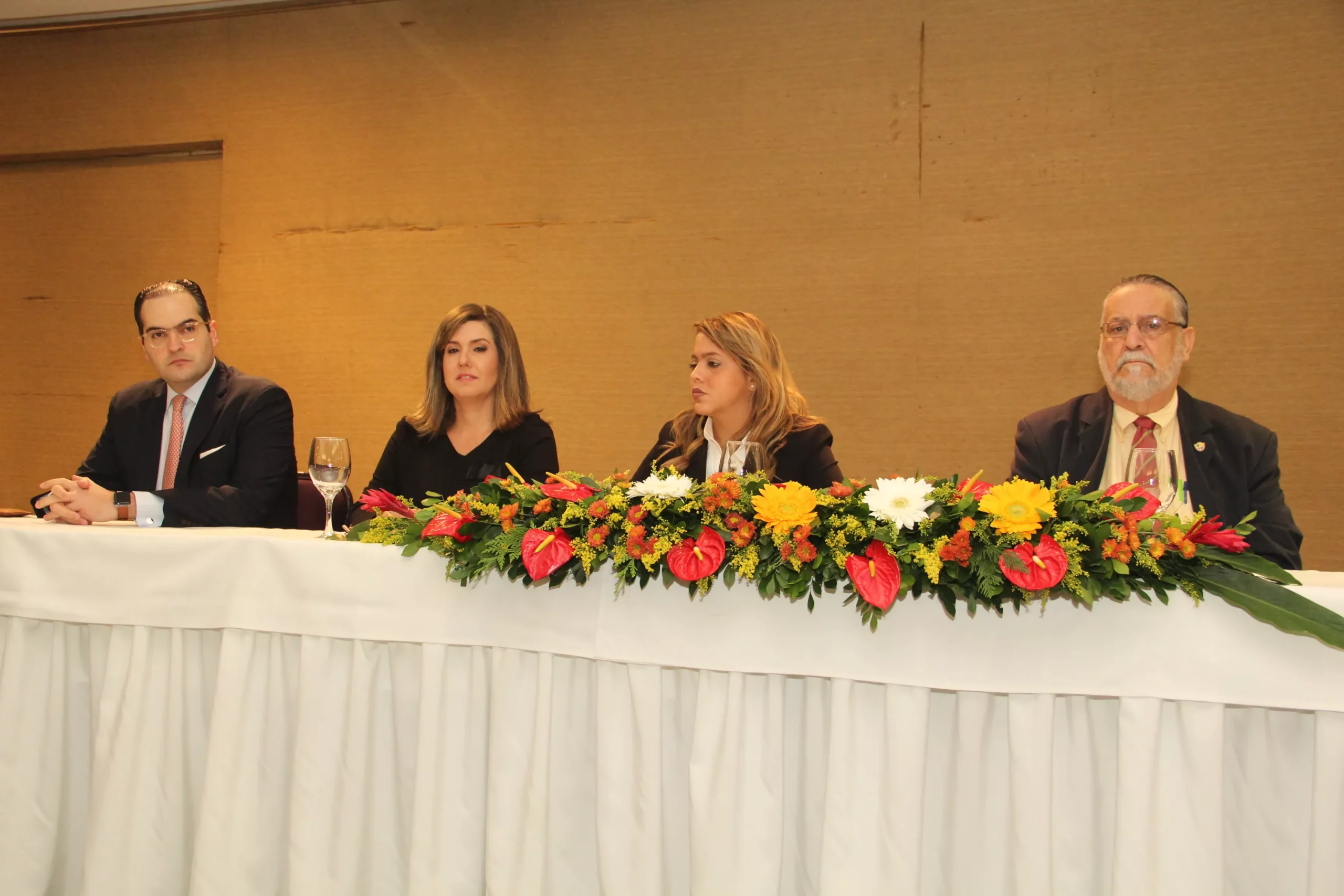 nassim-jose-alemany-lucile-houellemont-katia-salomon-y-salador-montas