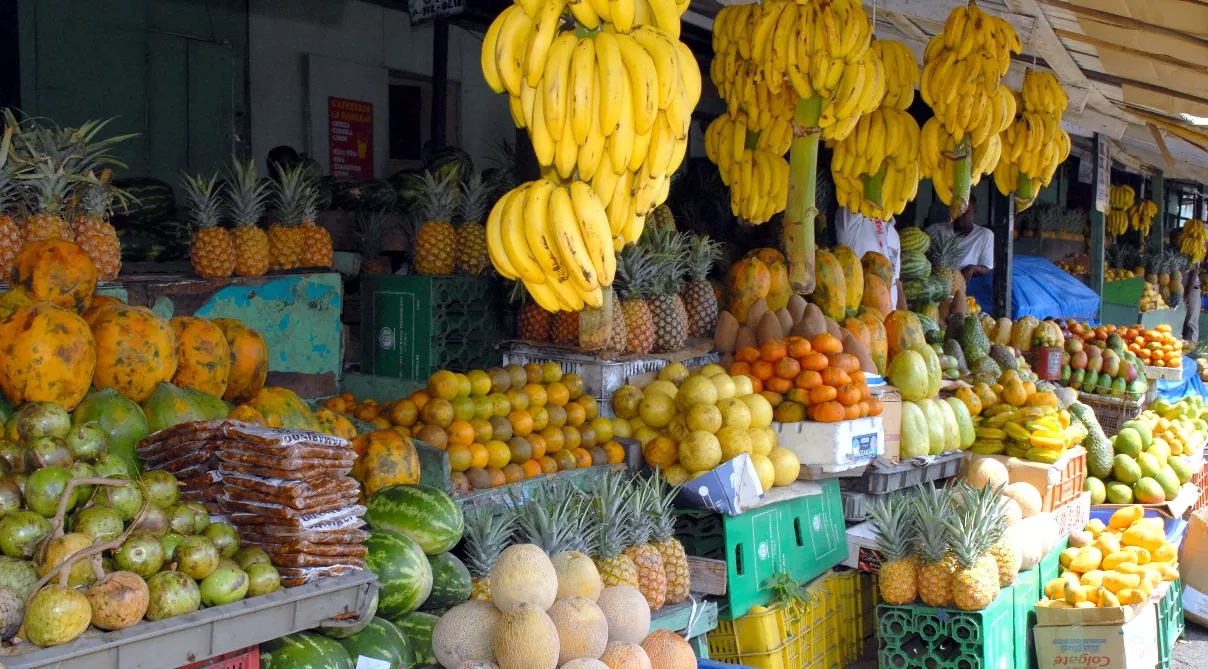 Frutas en uno de los mercados de la capital.