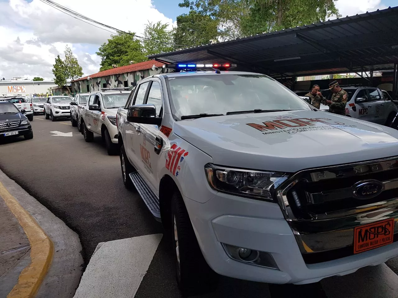 salida-de-las-unidades-de-la-comipol-para-reforzar-el-operativo-ampliado-de-fin-de-ano