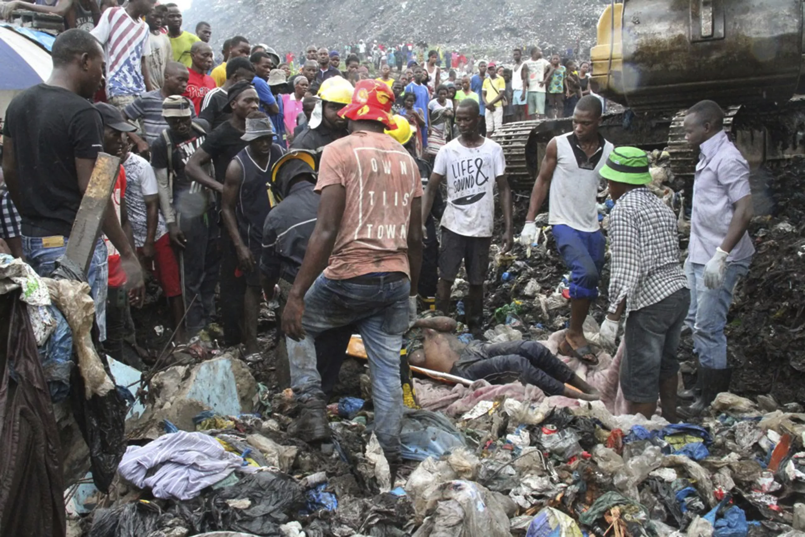 Mozambique Garbage Collapse