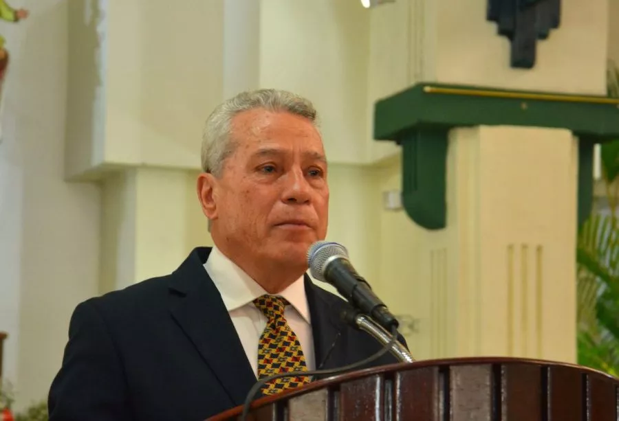 nelson-toca-simo-ministro-de-industria-y-comercio-e1503422286146