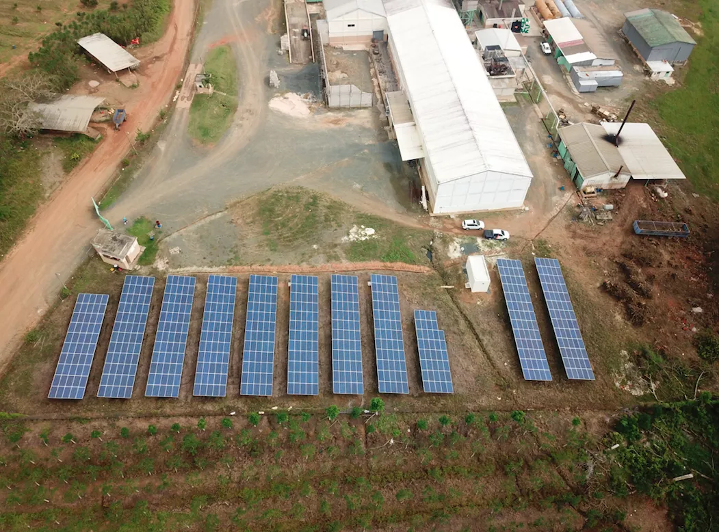 paneles-solares-en-citricola-del-este