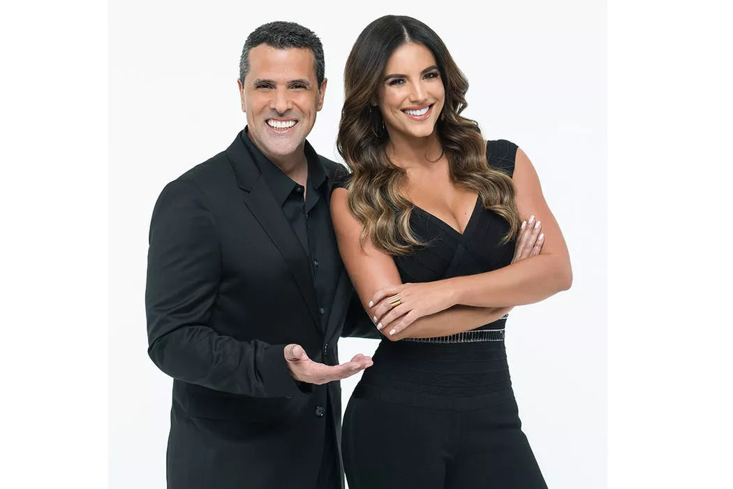 10300802_web1_etl_billboard_presentadores_032818
