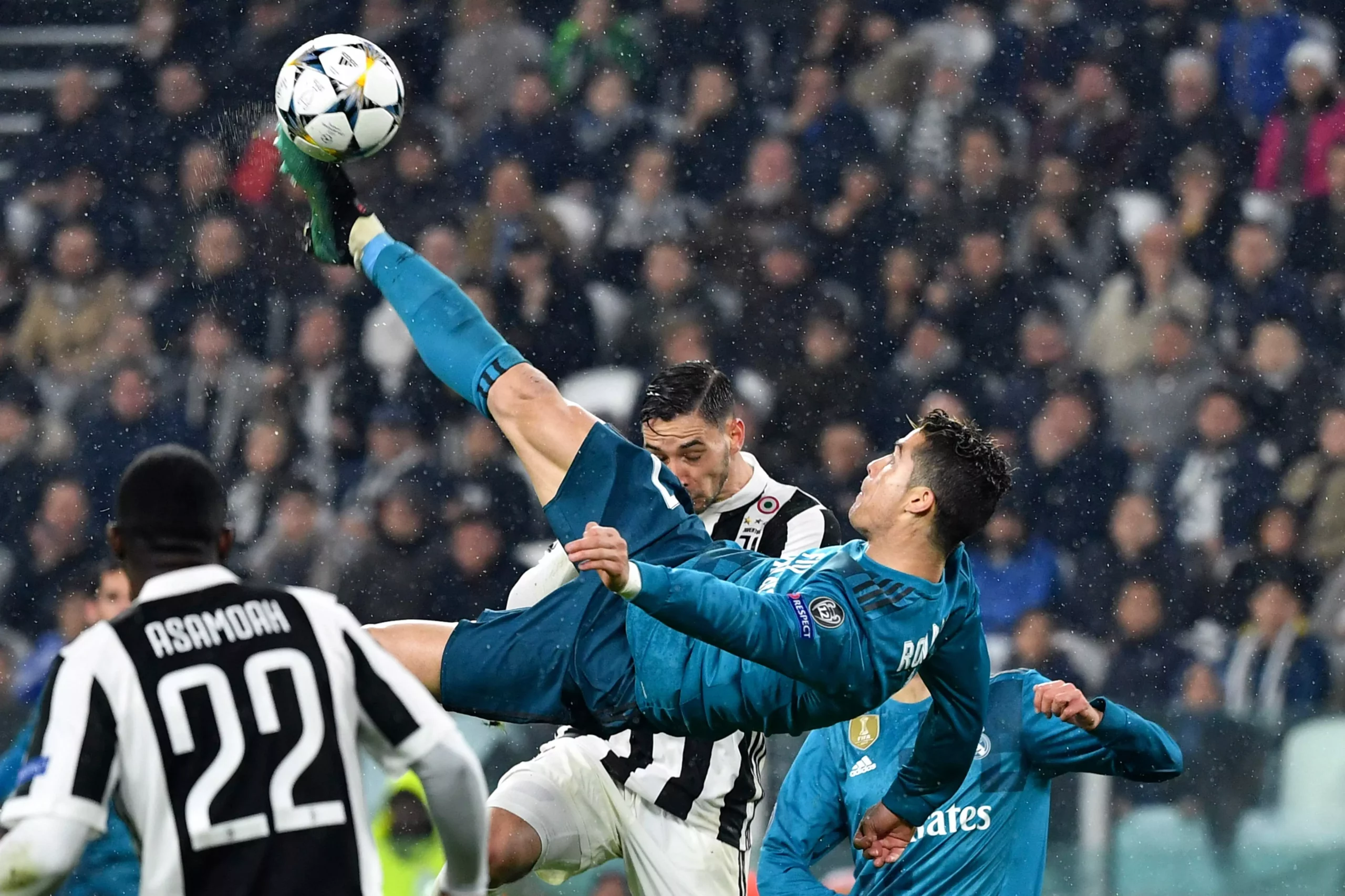 FBL-EUR-C1-JUVENTUS-REAL MADRID