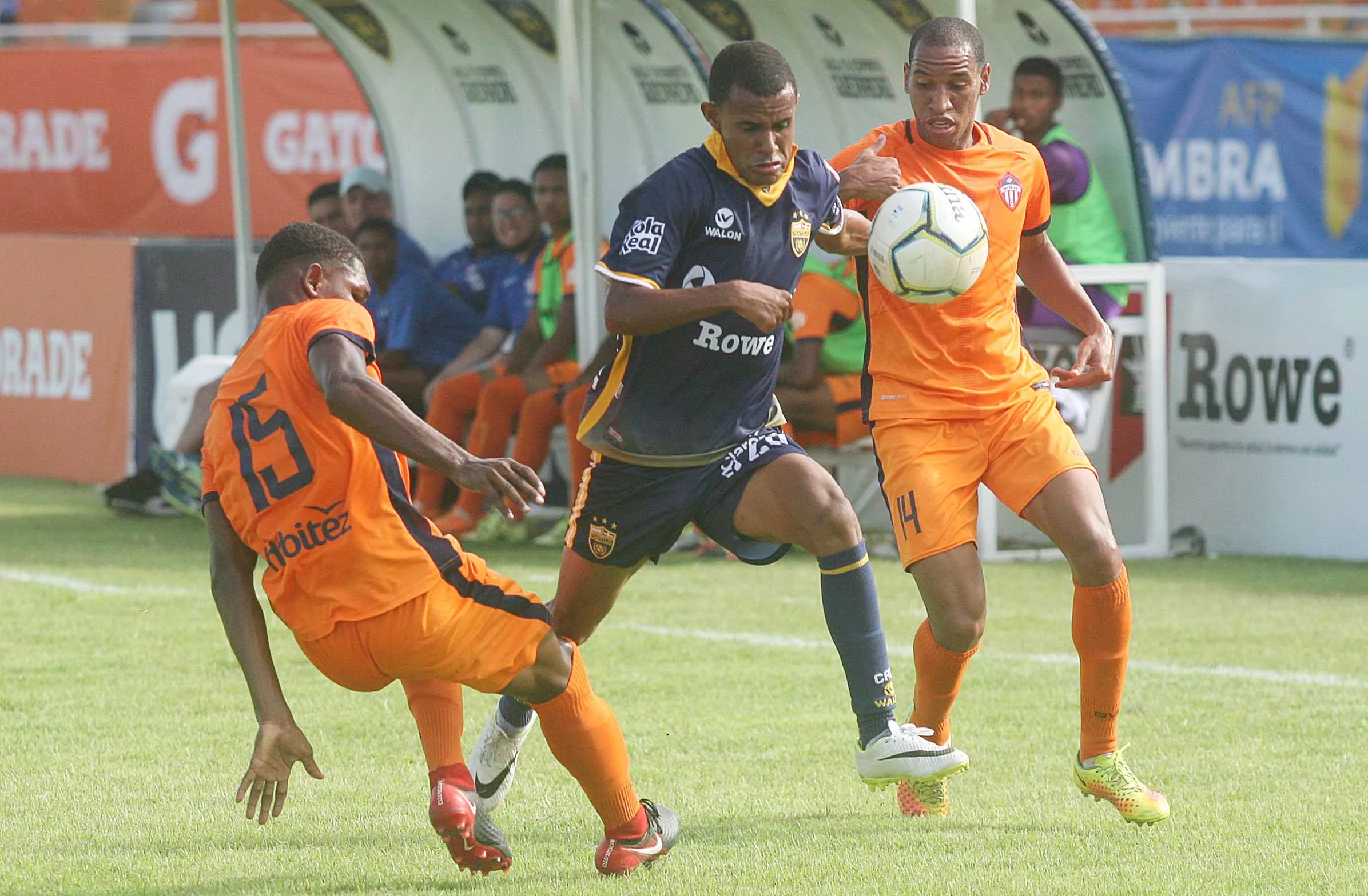 carlos-david-rossellpantoja-daivi-de-leon-15-y-donal-rogers-14%2c-del-inter