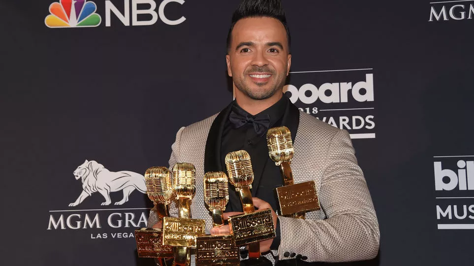 fonsi-premios-billboard-ozuna-fotoap_medima20180521_0045_31