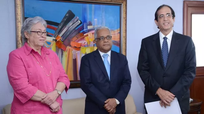 rafael-sanchez-nuevo-ministro-salud-juramentacion-05