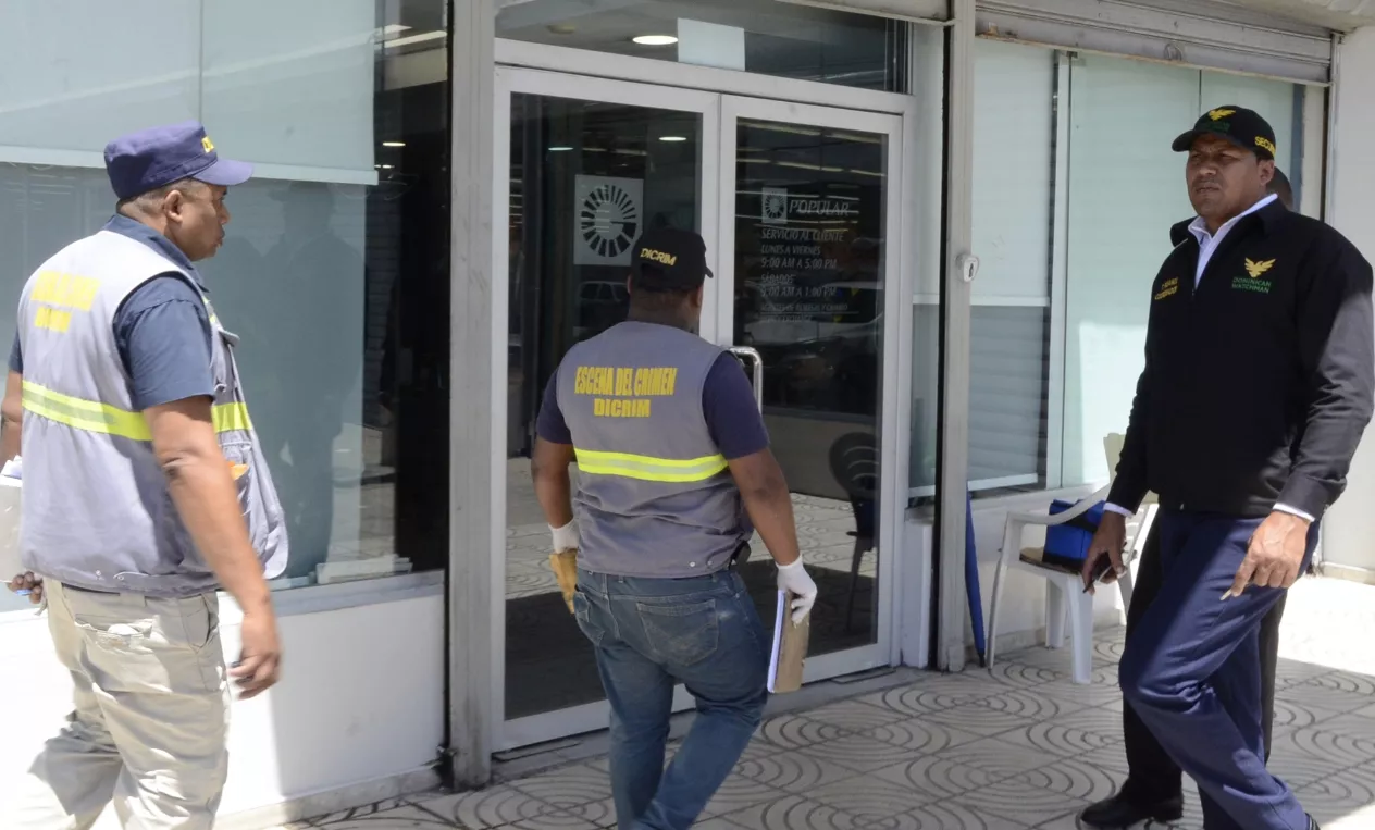asalto, banco popular, isabelita