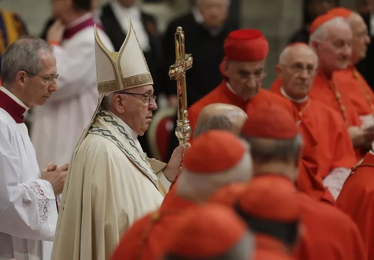 PAPA-CARDENALES