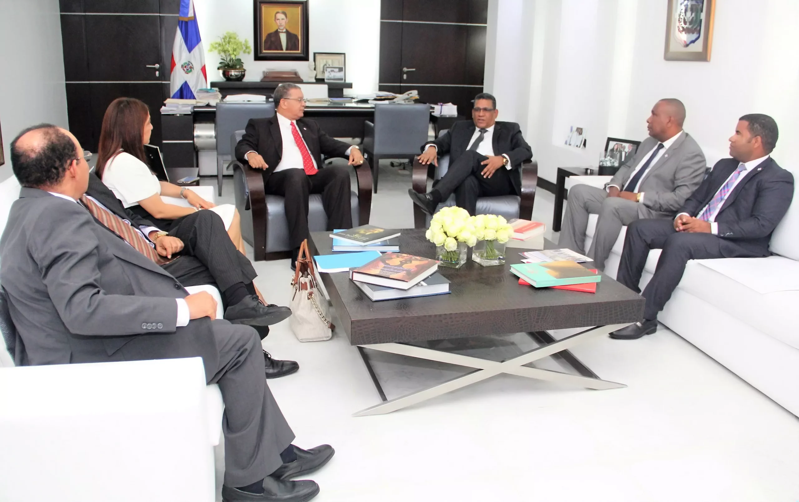 directivos-del-instituto-duartiano-visitan-ruben-maldonado-presidente-del-hemiciclo