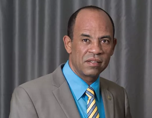 wagner-aquino-gomera-economista-uasd