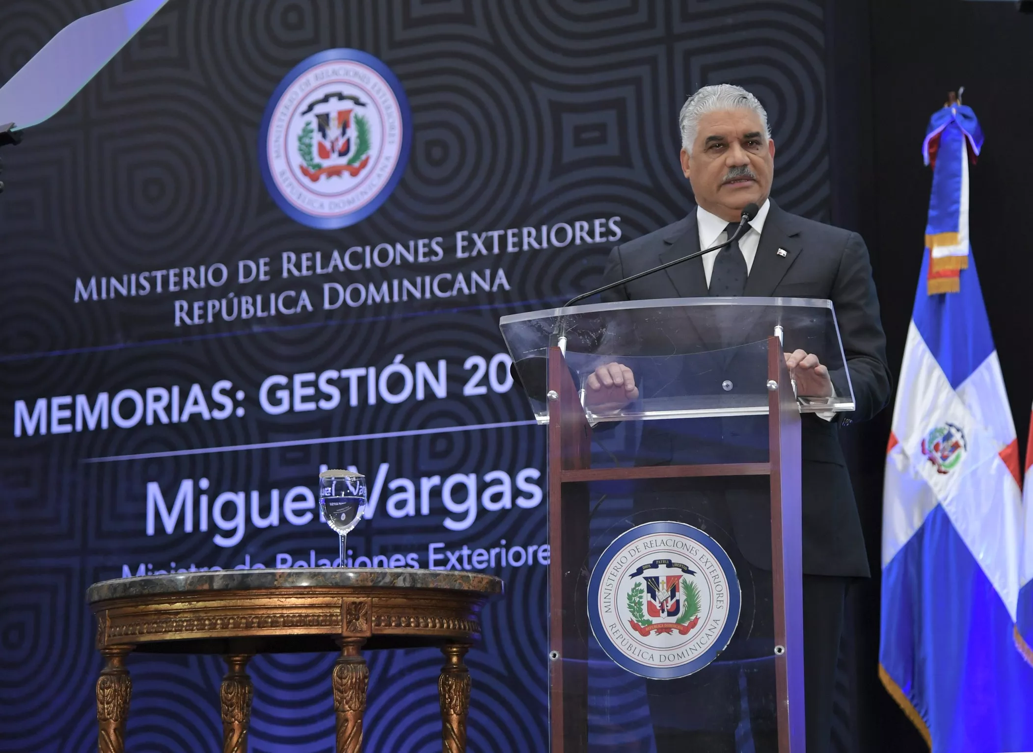 canciller-miguel-vargas-durante-presentacion-memorias-segundo-ano-de-gestion