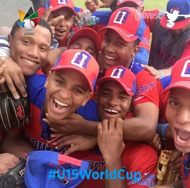 republica-dominicana-super-mundial-sub-15_13026143