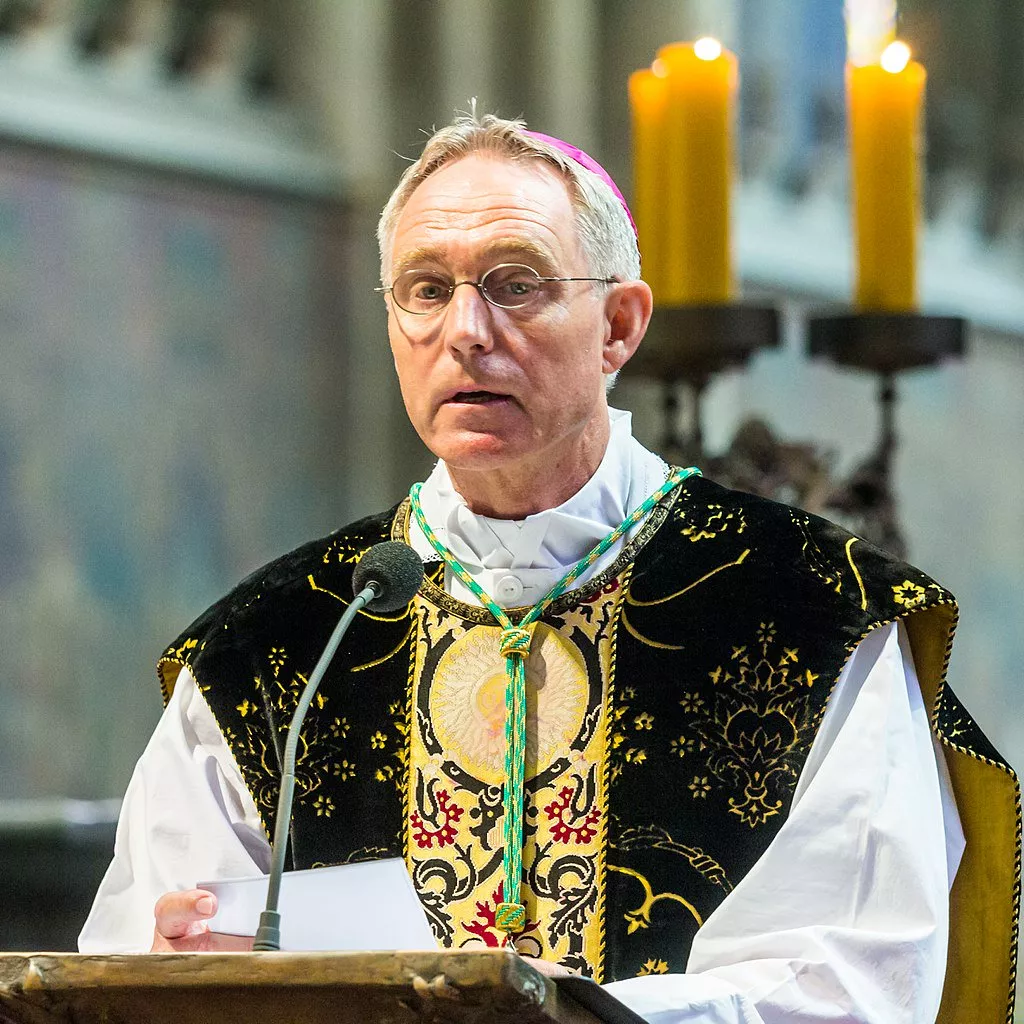 georg-gaenswein