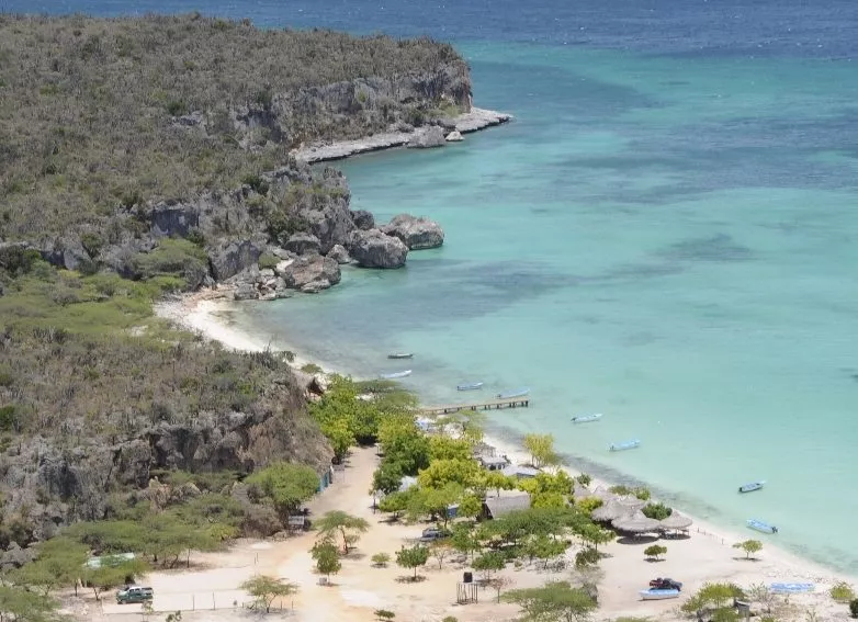 BAHIA DE LAS AGUILAS. PEDERNALES. FOTO MILTON GONZALEZ.-ELDIA