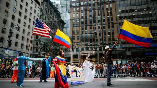 desfile-hispanidad-nueva-york-nacional_ediima20181014_0466_4