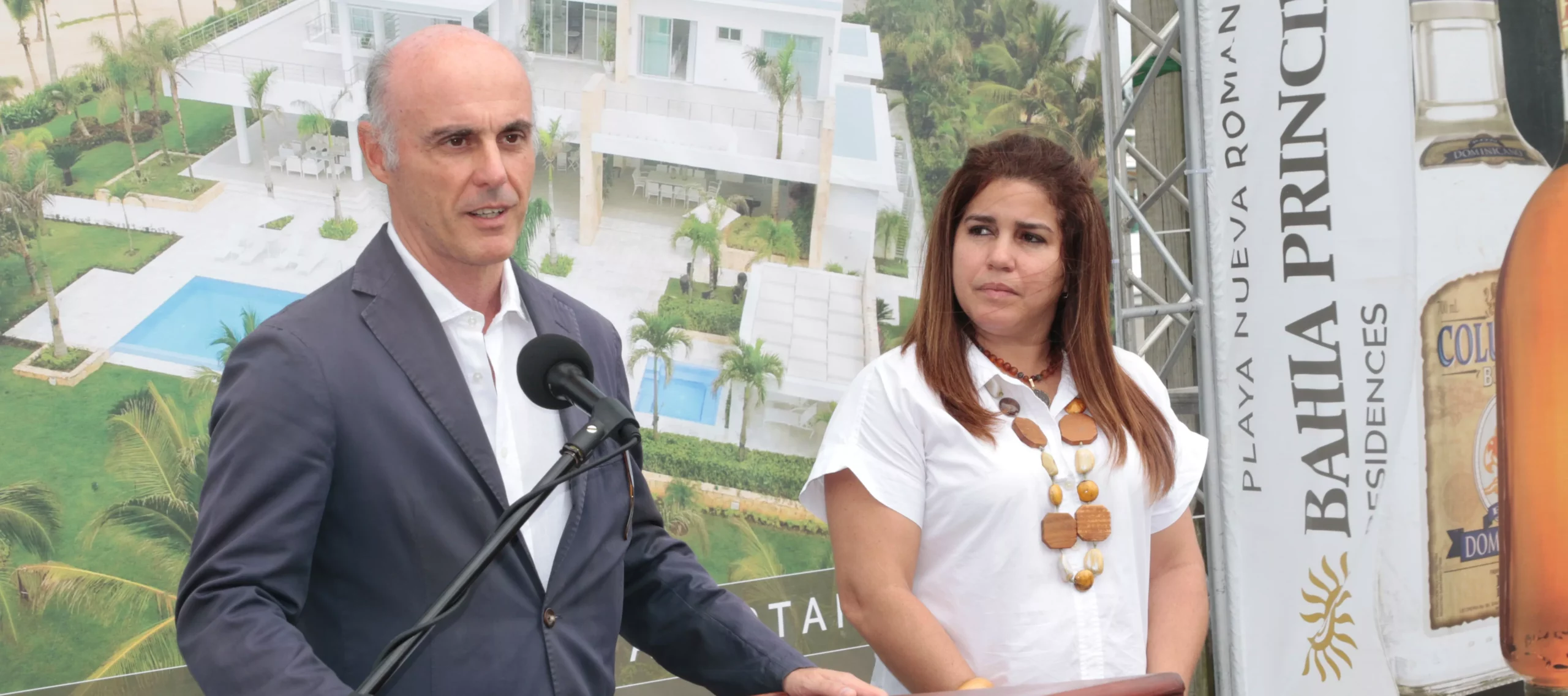 don-alejandro-abell-y-alma-taveras
