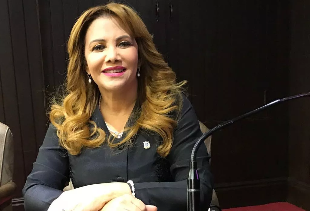 diputada-olivares