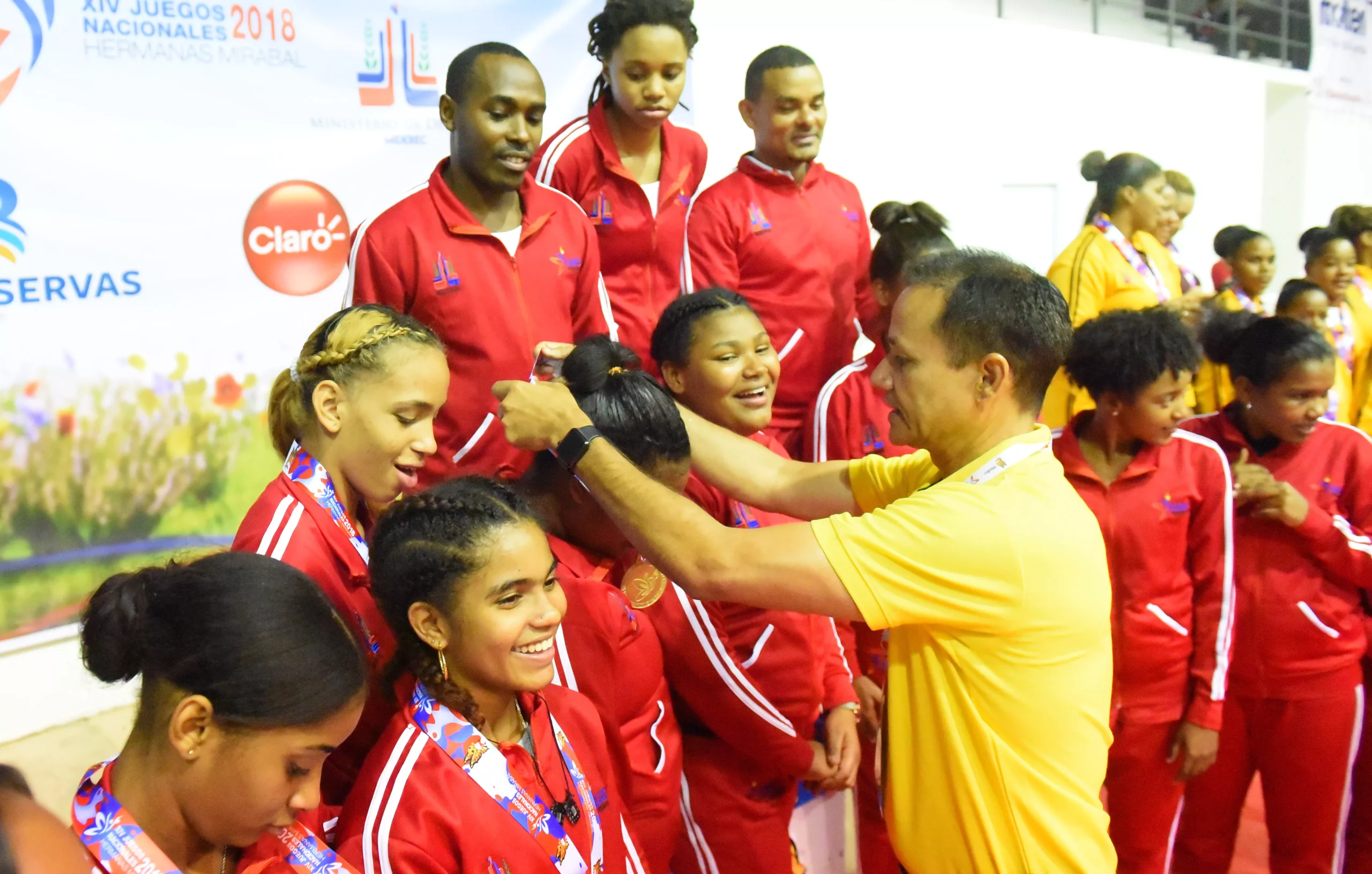 edi-medina-premia-oro-baloncesto