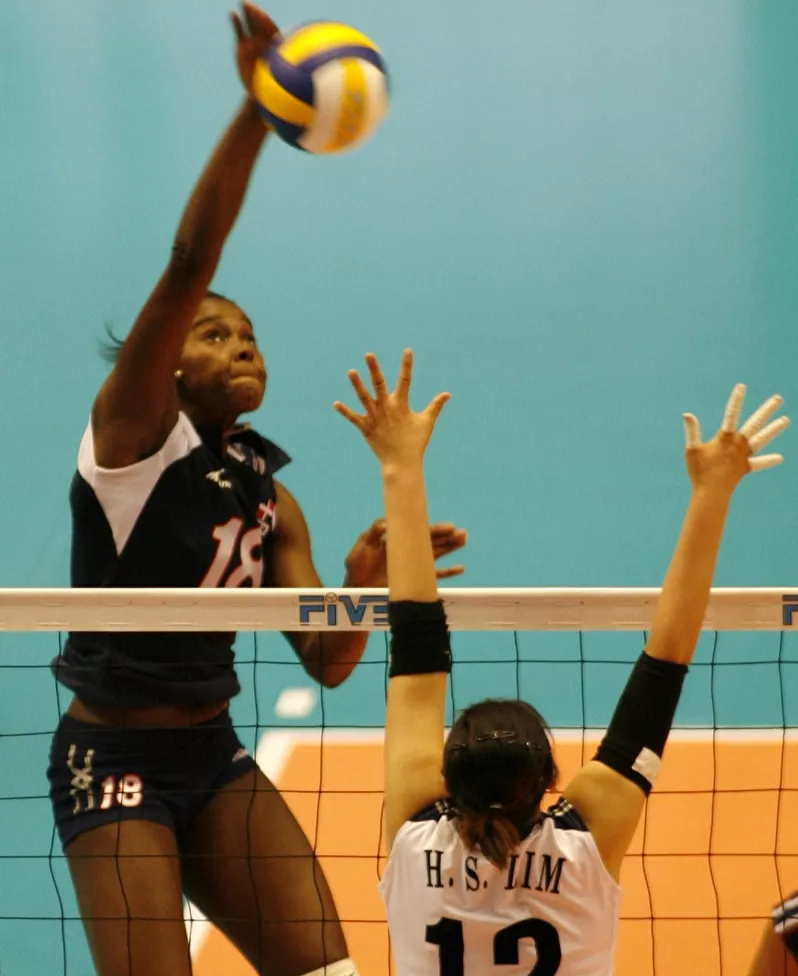 VOLLEY-OLY-2008-WOMEN-JPN-DOM-KOR
