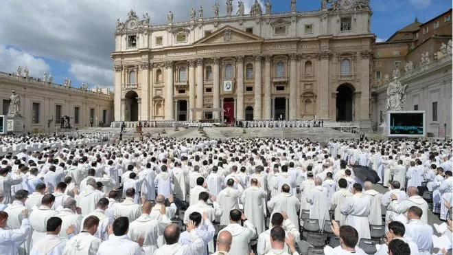 vaticano-iglesia-homosexualidad-gay