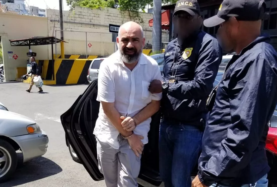 apresan-extranjero-que-se-disfrazaba-de-turista-en-cabarete-estaba-profugo-de-francia-por-blanqueo-de-capitales-y-otros-delitos-1