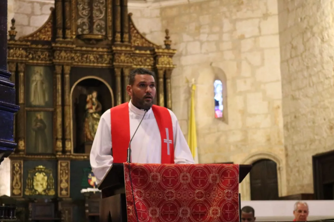 nelkys-acevedo-cura-7palabras-sermon