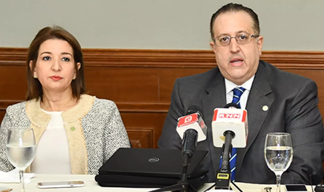 20-nacionales-30-1p01