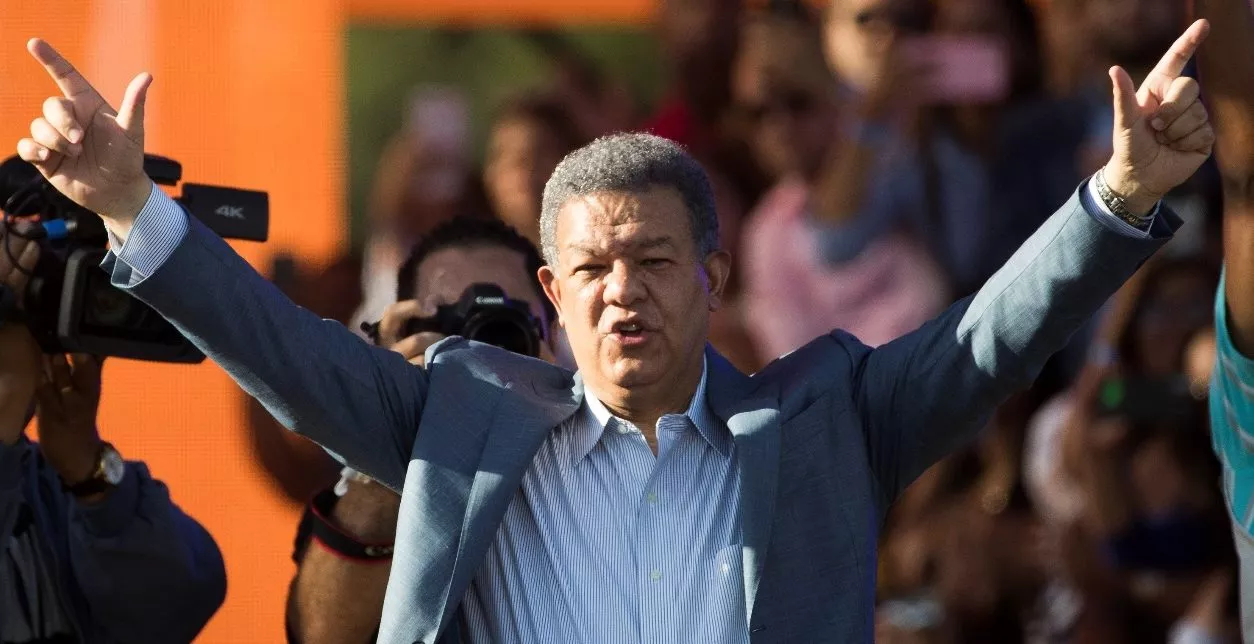 Leonel Fernández reitera rechazo a eventual reelección presidencial de Medina