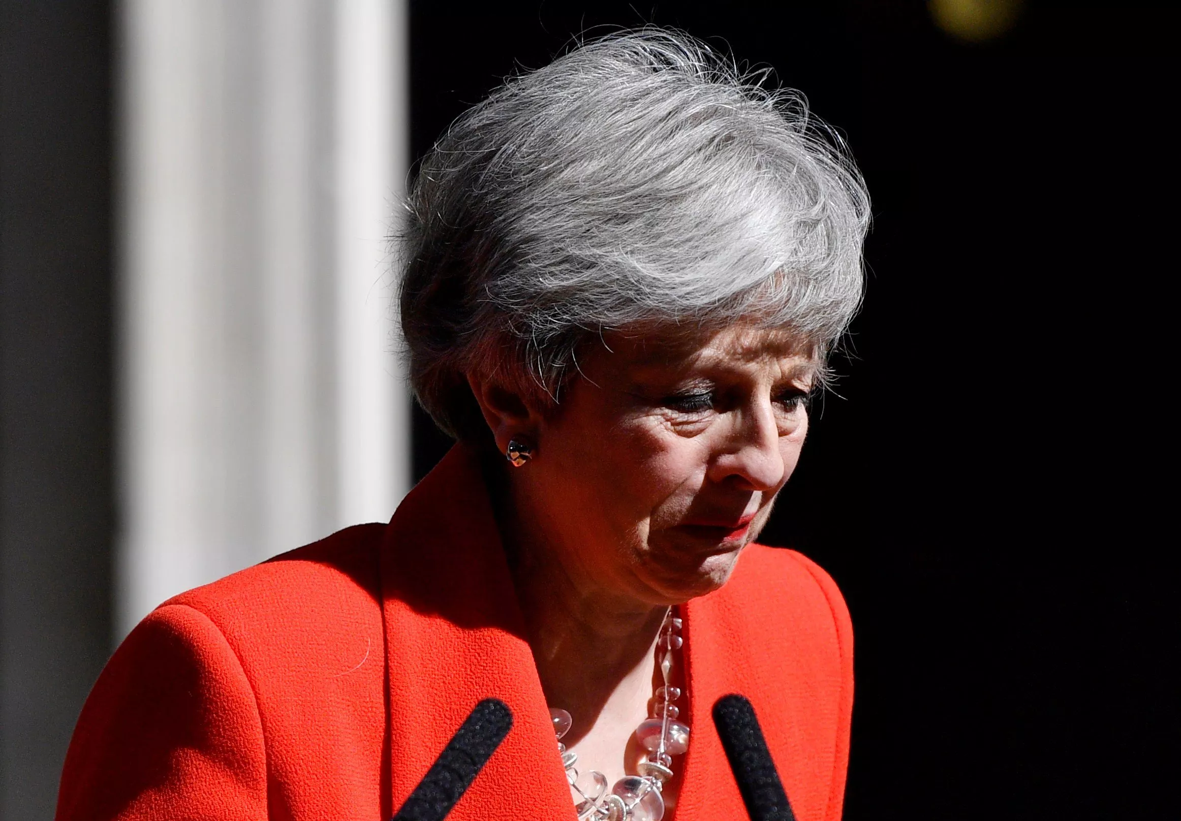 May anuncia que dimitirá el 7 de junio