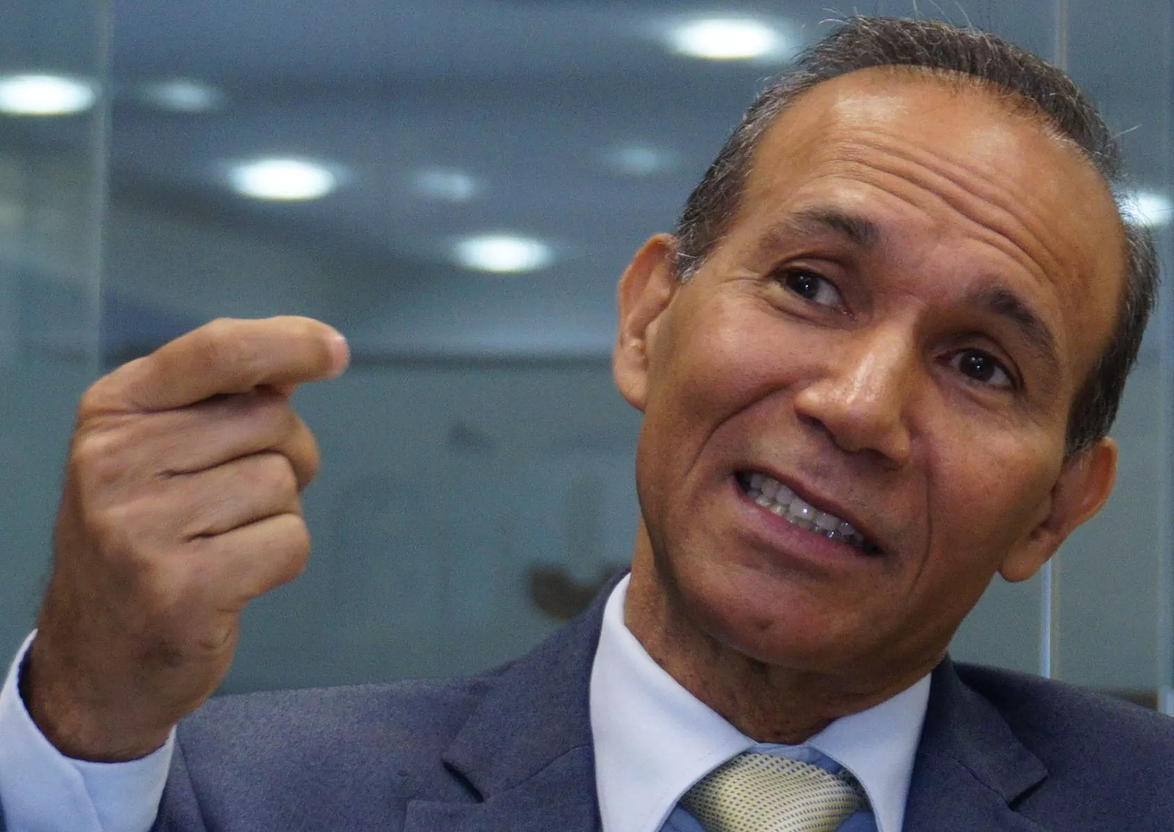 El ministro de Trabajo dominicano, Winston Santos.