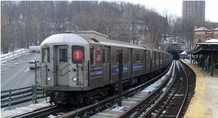 dominicanos-nyc-sufrieron-caos-por-suspension-varias-lineas-trenes