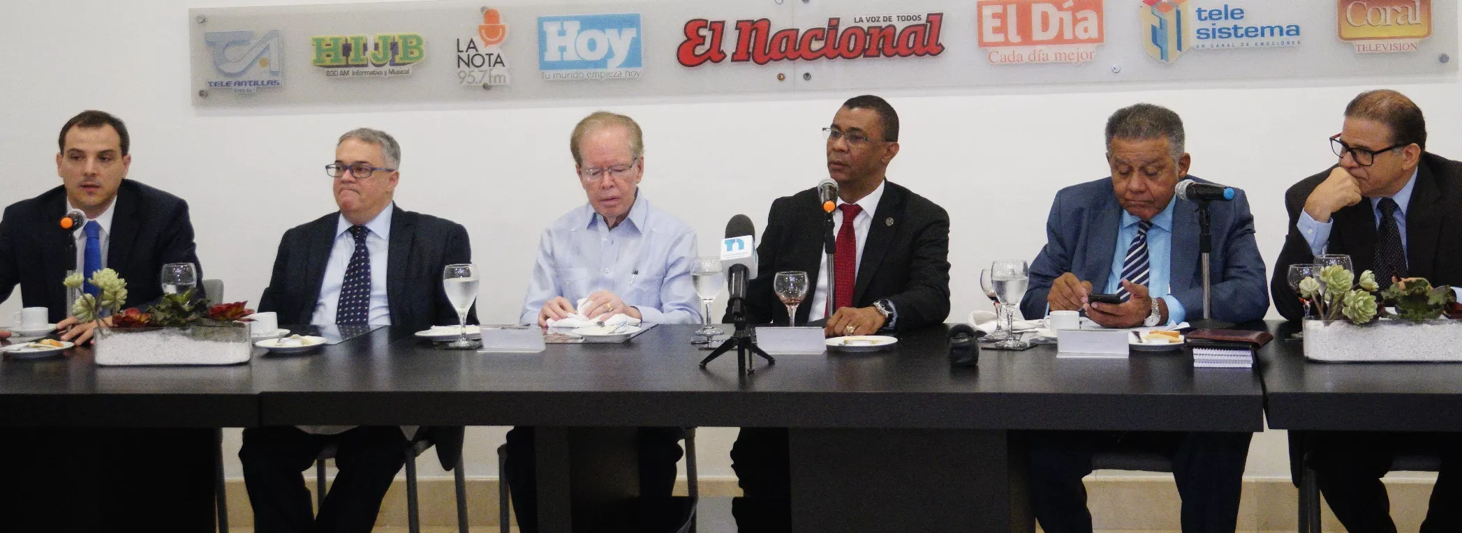 14_nacionales_08_01p01