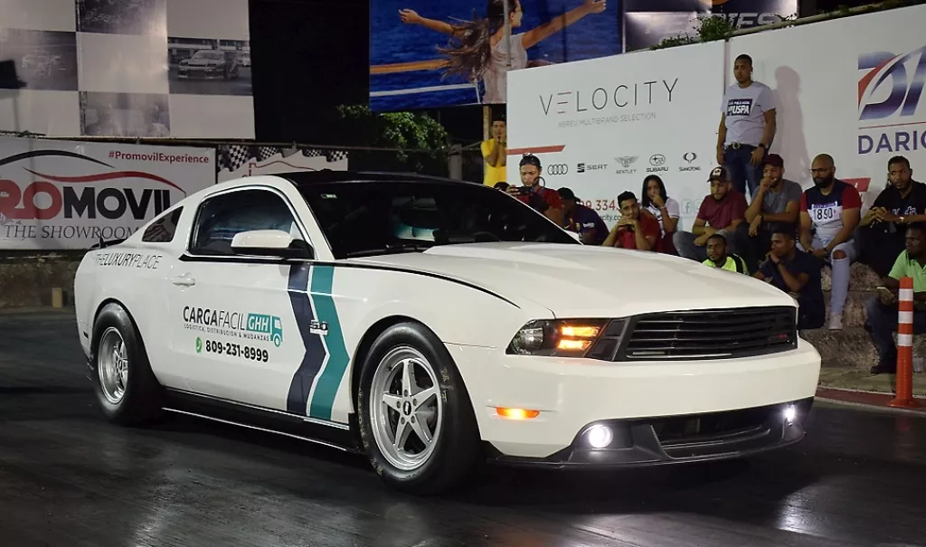 mustang-carga-facil-infante