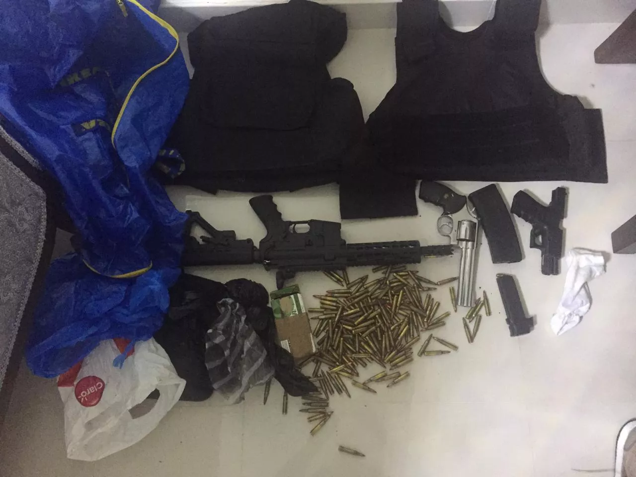 armas