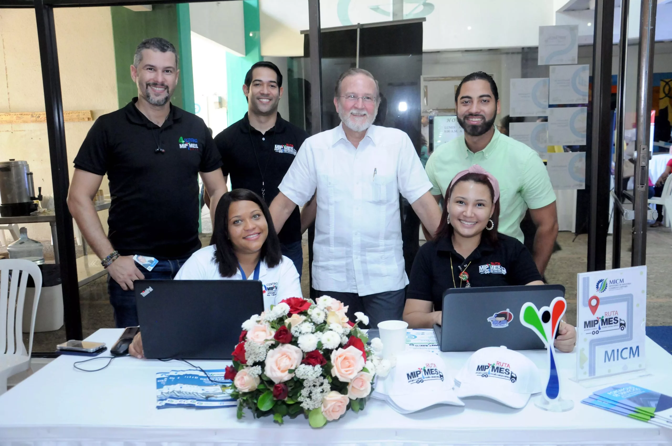 decenas-de-emprendedores