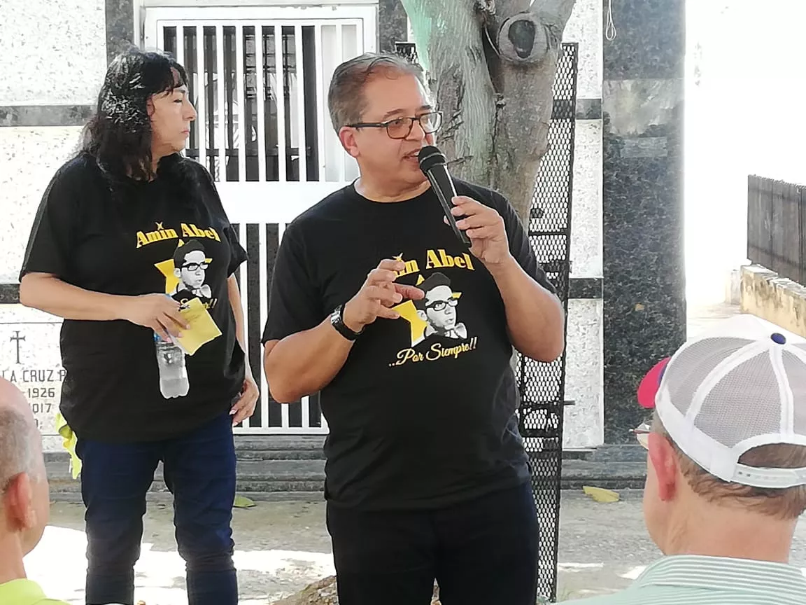 lorenzo-vargas-lenchy-en-acto-de-homenaje-a-amin-abel-hasbun