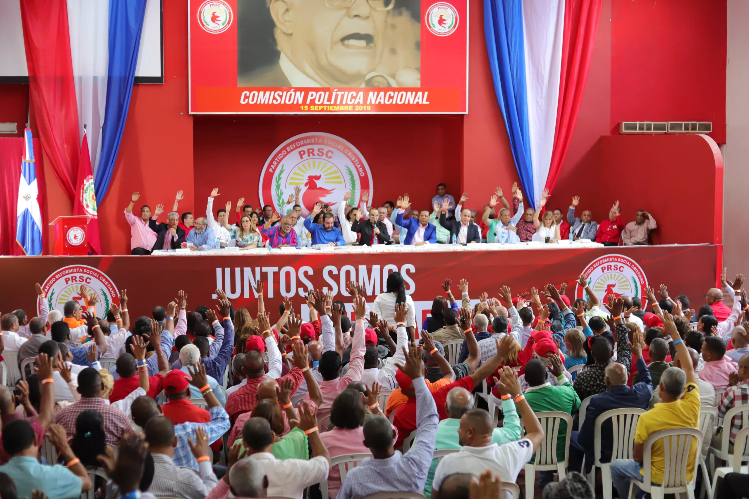 foto-reunion-de-la-comision-politica-nacional-del-prsc-celebrada-este-domingo