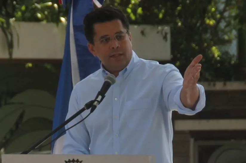 El alcalde David Collado mientras encabezada actividad.