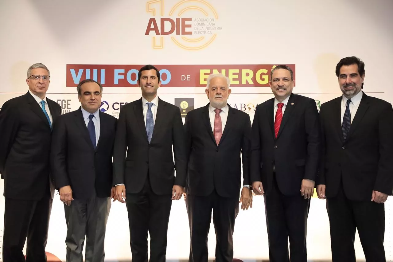 luis-rafael-pellerano-celso-juan-marranzini-roberto-herrera-victor-urritia-cesar-prieto-y-manuel-cabral